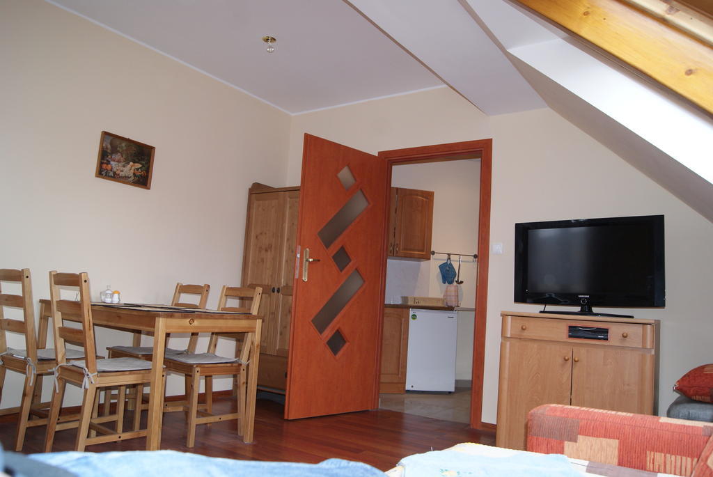 Domowe Zacisze Apartment Ustka Phòng bức ảnh